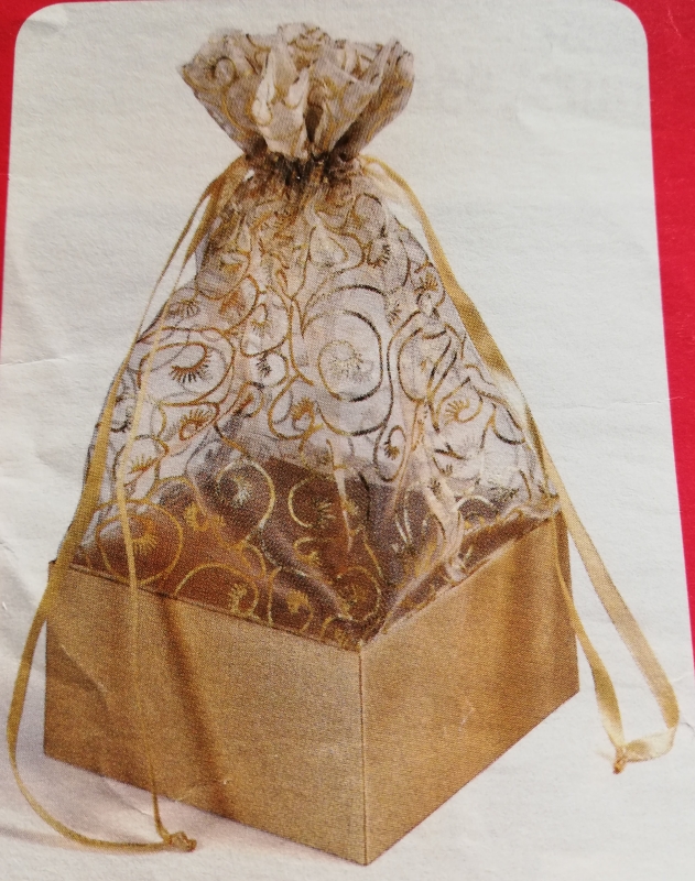 AVON Geschenkbeutel aus Organza